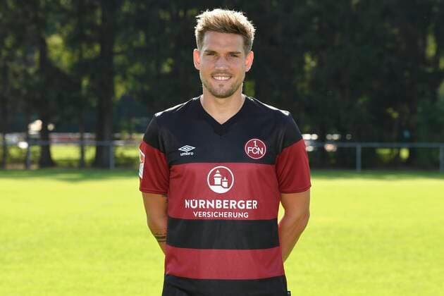 13.08.2020 - 1. FC Nuernberg FCN Club - Saison 2020 2021 - Fototermin Porträttermin - - Oliver Sorg (25, 1. FC Nürnberg FCN ) Einzelbild Einzelfoto Portrait Porträt Kopfbild