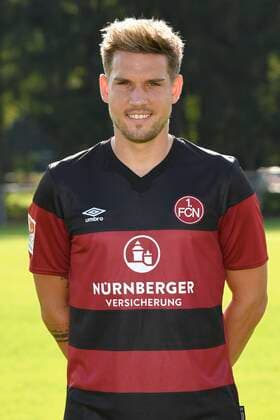 13.08.2020 - 1. FC Nuernberg FCN Club - Saison 2020 2021 - Fototermin Porträttermin - - Oliver Sorg (25, 1. FC Nürnberg FCN ) Einzelbild Einzelfoto Portrait Porträt Kopfbild