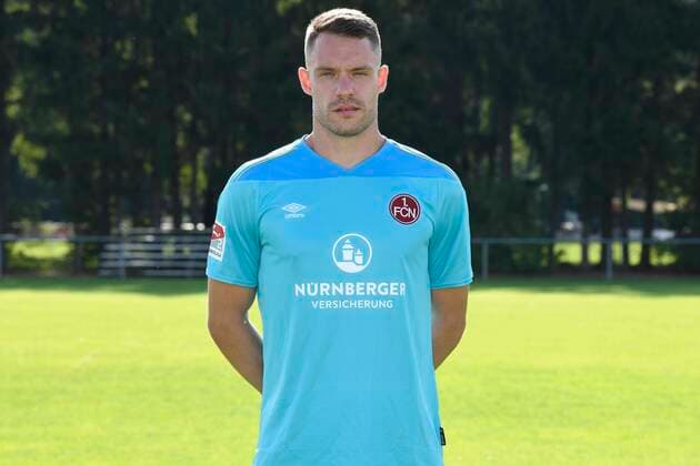 13.08.2020 - 1. FC Nuernberg FCN Club - Saison 2020 2021 - Fototermin Porträttermin - - Christian Mathenia (26, 1. FC Nürnberg FCN ) Einzelbild Einzelfoto Portrait Porträt Kopfbild