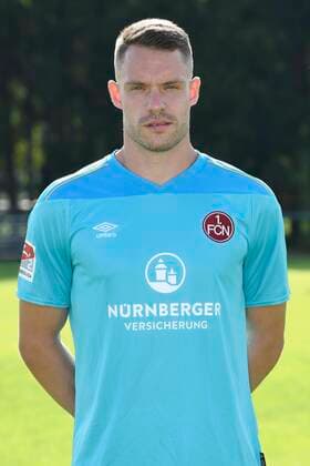 13.08.2020 - 1. FC Nuernberg FCN Club - Saison 2020 2021 - Fototermin Porträttermin - - Christian Mathenia (26, 1. FC Nürnberg FCN ) Einzelbild Einzelfoto Portrait Porträt Kopfbild