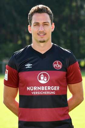 13.08.2020 - 1. FC Nuernberg FCN Club - Saison 2020 2021 - Fototermin Porträttermin - - Georg Margreitter (33, 1. FC Nürnberg FCN ) Einzelbild Einzelfoto Portrait Porträt Kopfbild