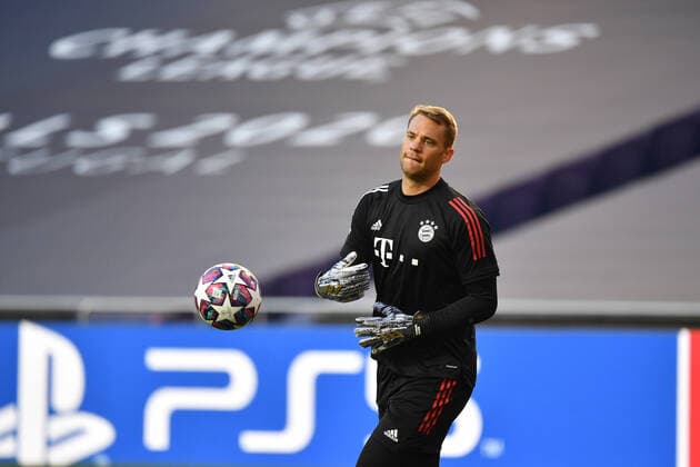 ABSCHLUSSTRAINING CHAMPIONS LEAGUE Viertelfinale FC Barcelona, Barca FC BAYERN MUENCHEN Manuel NEUER (Torwart Bayern Muenchen), Abwurf, Aktion,Einzelbild,angeschnittenes Einzelmotiv,Halbfigur,halbe Figur. FUSSBALL CHAMPIONS LEAGUE SAISON 2019 2020 VIERTELFINALE, FC BARCELONA-FC BAYERN MUENCHEN am 14.08.2020, Estadio da Luz Lissabon FOTO: Frank Hoermann SVEN SIMON Pool Nur fuer journalistische Zwecke! Only for editorial use! National and International News Agencies OUT NO RESALE! Lissabon Portugal