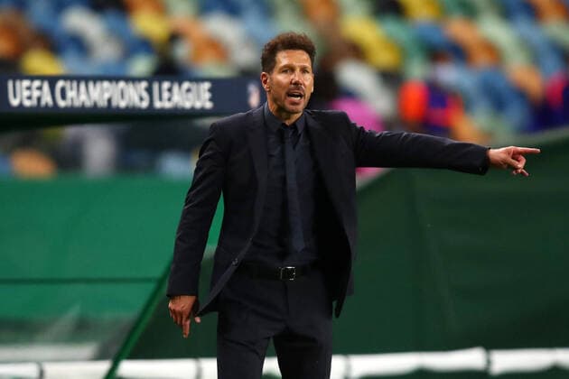 FOOTBALL : RB Leipzig vs Atletico Madrid - 1 4 - Phase finale - UEFA Ligue des Champions - Final 8 - Lisbonne - 13 08 2020 LISBON, PORTUGAL - AUGUST 13: Diego Simeone, Head Coach of Atletico de Madrid gives his team instructions during the UEFA Champions League Quarter Final match between RB Leipzig and Club Atletico de Madrid at Estadio Jose Alvalade on August 13, 2020 in Lisbon, Portugal. Lisbonne Portugal