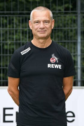 Busfahrer Michael Liebetrut; 1. FC Köln; 1.BL, Porträttermin 2020 2021