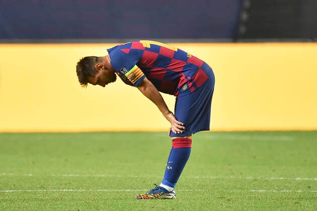 Bilder des Jahres 2020, Sport 08 August Sport Themen der Woche KW33 Sport Bilder des Tages Fussball Champions League Viertelfinale FC Barcelona, Barca - FC Bayern Muenchen Lionel MESSI (Barca) Fussball Champions League, Viertelfinale, FC Barcelona (Barca) - FC Bayern Muenchen (M), am 14.08.2020 in Lissabon Portugal. FOTO: Frank Hoermann SVEN SIMON Pool NO use of any use photographs as image sequences and or quasi-video Editorial Use ONLY National and International News Agencies OUT Lissabon Estadio da Luz Portugal *** Football Champions League Quarter Final FC Barcelona FC Bayern Muenchen Lionel MESSI Barca Football Champions League, Quarter Final, FC Barcelona Barca FC Bayern Muenchen M , on 14 08 2020 in Lisbon Portugal PHOTO Frank Hoermann SVEN SIMON Pool NO use of any use photographs as image sequences and or quasi video Editorial Use ONLY National and International News Agencies OUT Lisbon Estadio da Luz Portugal Poolfoto SVEN SIMON Pool ,EDITORIAL USE ONLY