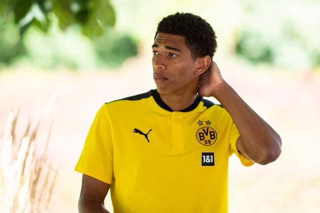Fußball: Saison 2020 2021, Trainingslager von Borussia Dortmund am 15.08.2020 in Bad Ragaz (Schweiz). Jude Bellingham spricht während der Medienrunde zu den Journalisten. Copyright: xNoahxWedelx