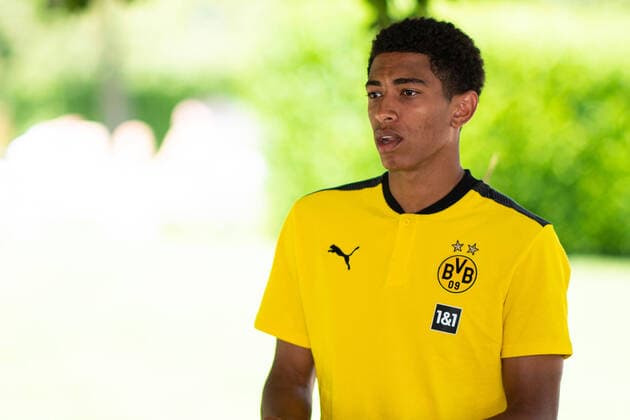 Fußball: Saison 2020 2021, Trainingslager von Borussia Dortmund am 15.08.2020 in Bad Ragaz (Schweiz). Jude Bellingham spricht während der Medienrunde zu den Journalisten. Copyright: xNoahxWedelx