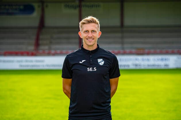 Sergej Schmik (Co-Trainer); Club Verl 1924; 3.Liga, Porträttermin 2020 2021, Copyright: xChristopherxNeundorfx xKirchner-Mediax