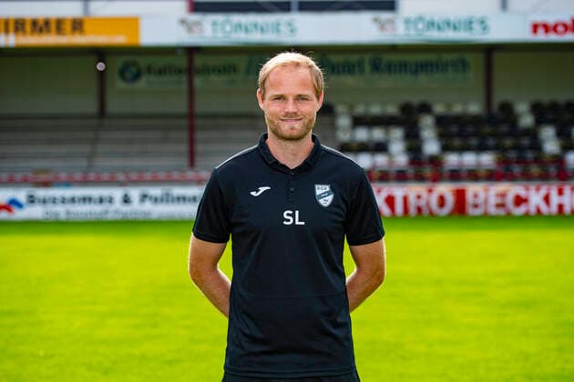 Sebastian Lange (Torwarttrainer); Club Verl 1924; 3.Liga, Porträttermin 2020 2021, Copyright: xChristopherxNeundorfx xKirchner-Mediax