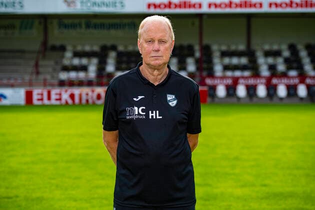 Horst F. Lakämper (Teammanager); Club Verl 1924; 3.Liga, Porträttermin 2020 2021, Copyright: xChristopherxNeundorfx xKirchner-Mediax