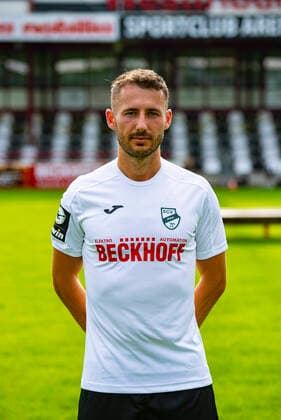 Nico Hecker; Club Verl 1924; 3.Liga, Porträttermin 2020 2021, Copyright: xChristopherxNeundorfx xKirchner-Mediax