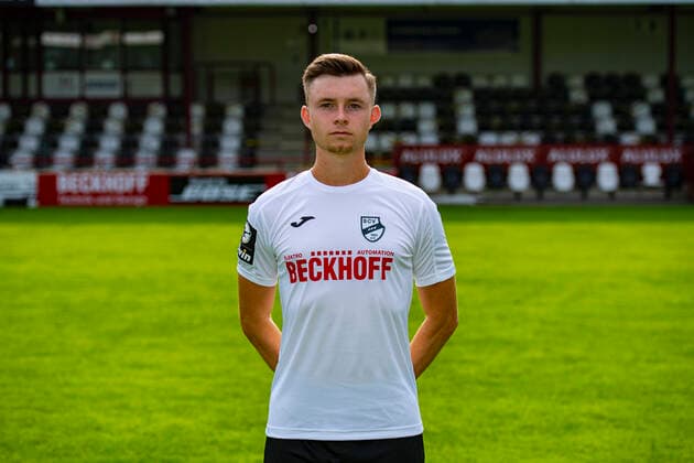 Fabian Brosowski; Club Verl 1924; 3.Liga, Porträttermin 2020 2021, Copyright: xChristopherxNeundorfx xKirchner-Mediax