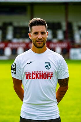 Sascha Korb; Club Verl 1924; 3.Liga, Porträttermin 2020 2021, Copyright: xChristopherxNeundorfx xKirchner-Mediax
