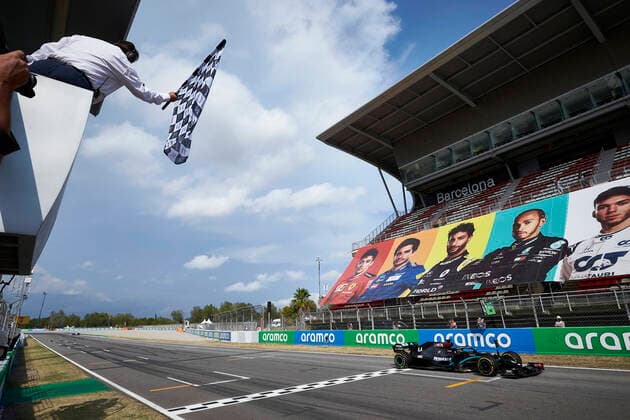 Sport Bilder des Tages Motorsports: FIA Formula One World Championship, WM, Weltmeisterschaft 2020, Grand Prix of Spain Motorsports: FIA Formula One World Championship 2020, Grand Prix of Spain, 44 Lewis Hamilton (GBR, Mercedes-AMG Petronas Formula One Team),