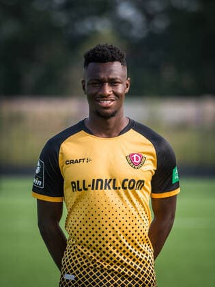 Agyemang Diawusie; Porträtfotos der SG Dynamo Dresden; Fußball, Fussball, 3. Liga, Saison 2020 2021, Kopf, Kopffoto, Porträt, Portrait, AOK Plus Walter-Fritzsch-Akademie Dresden; 14. August 2020;