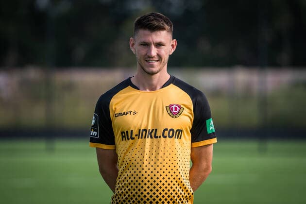 Robin Becker; Porträtfotos der SG Dynamo Dresden; Fußball, Fussball, 3. Liga, Saison 2020 2021, Kopf, Kopffoto, Porträt, Portrait, AOK Plus Walter-Fritzsch-Akademie Dresden; 14. August 2020;