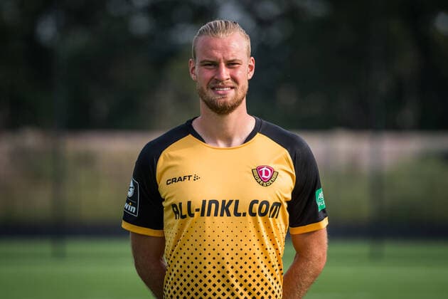 Sebastian Mai; Porträtfotos der SG Dynamo Dresden; Fußball, Fussball, 3. Liga, Saison 2020 2021, Kopf, Kopffoto, Porträt, Portrait, AOK Plus Walter-Fritzsch-Akademie Dresden; 14. August 2020;