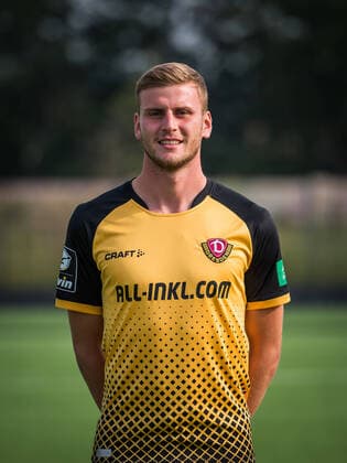 Christoph Daferner; Porträtfotos der SG Dynamo Dresden; Fußball, Fussball, 3. Liga, Saison 2020 2021, Kopf, Kopffoto, Porträt, Portrait, AOK Plus Walter-Fritzsch-Akademie Dresden; 14. August 2020;