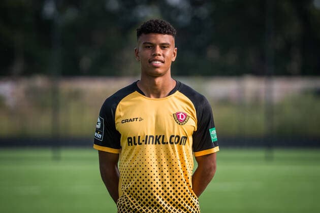 Ransford-Yeboah Königsdörffer (Koenigsdoerffer); Porträtfotos der SG Dynamo Dresden; Fußball, Fussball, 3. Liga, Saison 2020 2021, Kopf, Kopffoto, Porträt, Portrait, AOK Plus Walter-Fritzsch-Akademie Dresden; 14. August 2020;