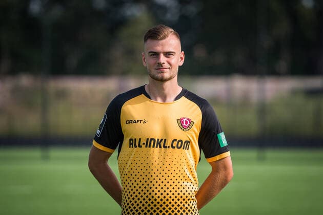 Max Kulke; Porträtfotos der SG Dynamo Dresden; Fußball, Fussball, 3. Liga, Saison 2020 2021, Kopf, Kopffoto, Porträt, Portrait, AOK Plus Walter-Fritzsch-Akademie Dresden; 14. August 2020;