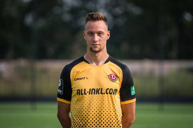 Tim Knipping; Porträtfotos der SG Dynamo Dresden; Fußball, Fussball, 3. Liga, Saison 2020 2021, Kopf, Kopffoto, Porträt, Portrait, AOK Plus Walter-Fritzsch-Akademie Dresden; 14. August 2020;