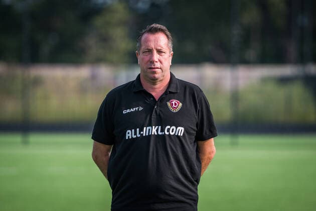 Markus Kauczinski (Cheftrainer); Porträtfotos der SG Dynamo Dresden; Fußball, Fussball, 3. Liga, Saison 2020 2021, Kopf, Kopffoto, Porträt, Portrait, AOK Plus Walter-Fritzsch-Akademie Dresden; 14. August 2020;