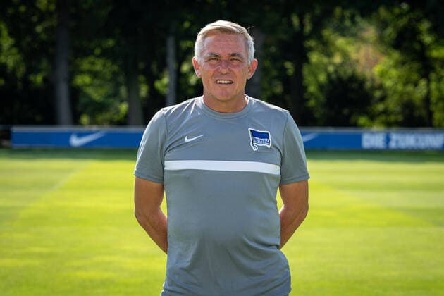 Fussball Berlin 17.08.2020 Saison 2020 2021 1. BL DFL Hertha BSC Berlin Porträttermin 2020 2021 Olaf Janssen (Hertha BSC, Co-Trainer, Assistenztrainer)