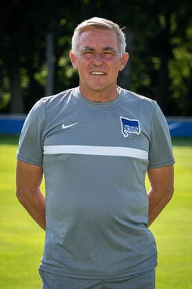 Fussball Berlin 17.08.2020 Saison 2020 2021 1. BL DFL Hertha BSC Berlin Porträttermin 2020 2021 Olaf Janssen (Hertha BSC, Co-Trainer, Assistenztrainer)
