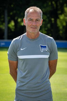 Fussball Berlin 17.08.2020 Saison 2020 2021 1. BL DFL Hertha BSC Berlin Porträttermin 2020 2021 Günter Kern (Hertha BSC, Athletiktrainer)