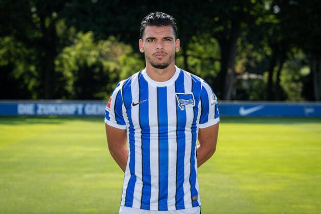 Fussball Berlin 17.08.2020 Saison 2020 2021 1. BL DFL Hertha BSC Berlin Porträttermin 2020 2021 Karim Rekik (Hertha BSC, No.04)