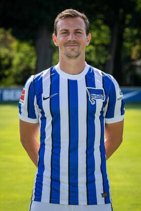 Fussball Berlin 17.08.2020 Saison 2020 2021 1. BL DFL Hertha BSC Berlin Porträttermin 2020 2021 Vladimir Darida (Hertha BSC, No.06)