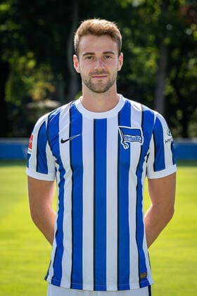 Fussball Berlin 17.08.2020 Saison 2020 2021 1. BL DFL Hertha BSC Berlin Porträttermin 2020 2021 Lukas Klünter (Hertha BSC, No.13)