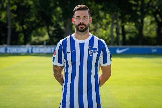 Fussball Berlin 17.08.2020 Saison 2020 2021 1. BL DFL Hertha BSC Berlin Porträttermin 2020 2021 Marvin Plattenhardt (Hertha BSC, No.21)