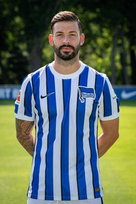 Fussball Berlin 17.08.2020 Saison 2020 2021 1. BL DFL Hertha BSC Berlin Porträttermin 2020 2021 Marvin Plattenhardt (Hertha BSC, No.21)