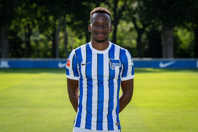 Fussball Berlin 17.08.2020 Saison 2020 2021 1. BL DFL Hertha BSC Berlin Porträttermin 2020 2021 Dodi LukŽbakio (Hertha BSC, No.28) Lukebajio