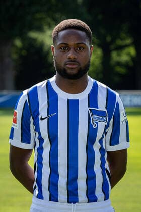 Fussball Berlin 17.08.2020 Saison 2020 2021 1. BL DFL Hertha BSC Berlin Porträttermin 2020 2021 Deyovaisio Zeefuik (Hertha BSC, No.42)