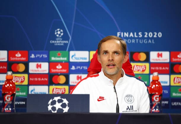 FOOTBALL : Conference de presse et entrainement - RB Leipzig vs Paris Saint-Germain - 1 2 - Phase finale - UEFA Ligue des Champions - Final 8 - Lisbonne - 17 08 2020 LISBON, PORTUGAL - AUGUST 17: In this handout image provided by UEFA, Thomas Tuchel, Manager of Paris Saint-Germain looks on as he speaks to the media during a Paris Saint-Germain press conference, PK, Pressekonferenz at Estadio do Lisboa e Benfica on August 17, 2020 in Lisbon, Portugal. Lisbonne Portugal