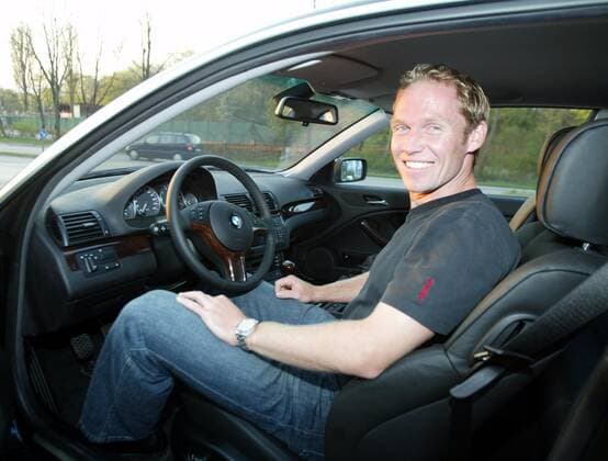 Tennisprofi Rainer Schuettler im neuen BMW. 23.04.2003 MTTC Iphitos Muenchen. Tennis Profi Rainer Schuettler in seinem neuem BMW. , TE230403Schuettler02.JPG, Muenchen Deutschland *** Tennis professional Rainer Schuettler in his new BMW 23 04 2003 MTTC Iphitos Munich Tennis professional Rainer Schuettler in his new BMW , TE230403Schuettler02 JPG, Munich Germany , Copyright: xThomasxExlerx