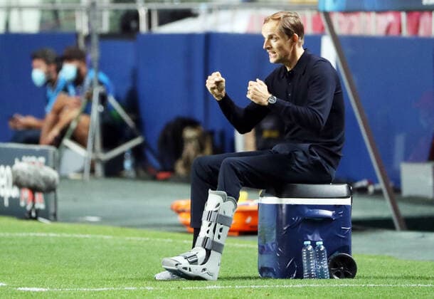 Sport Bilder des Tages RB Leipzig - Paris SG 18.08.2020 Lissabon, 18.08.2020, Estadio da Luz, Fussball, UEFA Champions League , Finalturnier 2020, Halbfinale , RB Leipzig vs. Paris Saint-Germain , Im Bild: Trainer Thomas Tuchel, Paris Saint German. , UEFA regulations prohibit any use of photographs as image sequences and or quasi-video , Nur für journalistische Zwecke! Only for editorial use! Foto: PICTURE POINT S. Sonntag Poolfoto , Lissabon Lissabon Portugal