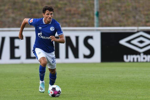 Alessandro Schoepf ( Schalke 04 ). 18.08.2020, Fussball, Testspiel, Schalke 04 vs KFC Uerdingen DFL REGULATIONS PROHIBIT ANY USE OF PHOTOGRAPHS AS IMAGE SEQUENCES AND OR QUASI-VIDEO 18.08.2020, Fussball, Testspiel, Schalke 04 vs KFC Uerdingen Gelsenkirchen Copyright: xThomasxThienelx Eibner-Pressefotox EP_ttl