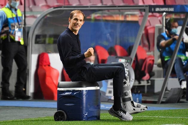 Fussball Champions League Halbfinale RB LEIPZIG - PARIS SAINT GERMAIN (PSG) 0-3 Schlussjubel Thomas TUCHEL (Trainer PSG), ballt die Faust,Jubel,Freude,Begeisterung, Einzelbild,Freisteller, Ganzkoerperaufnahme,ganze Figur. Fussball Champions League, Halbfinale, RB LEIPZIG (L)- PARIS SAINT GERMAIN (PSG) 0-3 am 18.08.2020 in Lissabon Portugal,Estadio da Luz. FOTO: Frank Hoermann SVEN SIMON Pool NO use of any use photographs as image sequences and or quasi-video Editorial Use ONLY National and International News Agencies OUT Lissabon Estadio da Luz Portugal