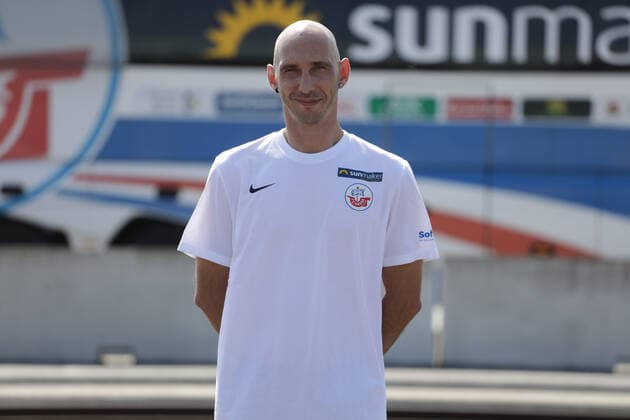 FC Hansa Rostock - Mannschaftsbusfahrer Maurice Ruhnau --- DFB regulations prohibit any use of photographs as image sequences and or quasi-video FC Hansa Rostock Rostock Copyright: xAndyxBuenning xEibner-Pressefotox EP_abg