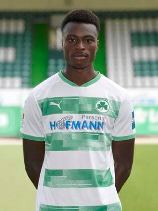 SpVgg Spielvereinigung Greuther Fürth ( Kleeblatt ) - Saison 2020 2021 - Fototermin Porträttermin - - Dickson Abiama (19, SpVgg Greuther Fürth ) Einzelbild Einzelfoto Portrait Porträt Kopfbild
