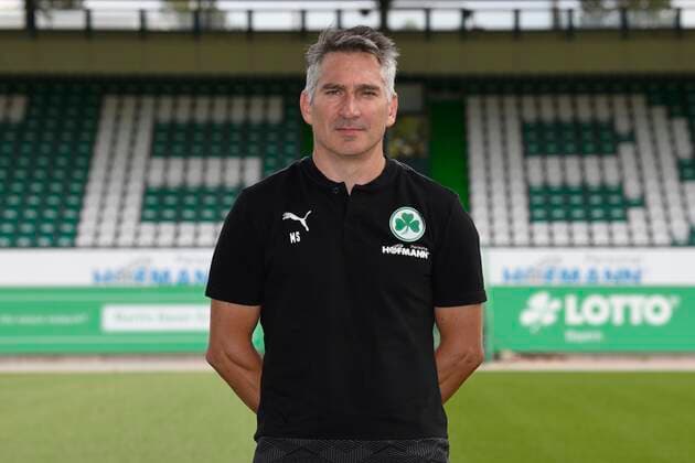 SpVgg Spielvereinigung Greuther Fürth ( Kleeblatt ) - Saison 2020 2021 - Fototermin Porträttermin - - Michael Schleinkofer (Athletik-Trainer SpVgg Greuther Fürth ) Einzelbild Einzelfoto Portrait Porträt Kopfbild