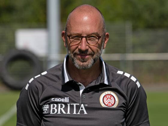 19.08.2020, xjhx, Fussball 3.Liga, SV Wehen Wiesbaden - Fototermin Saison 2020 21 emspor, PortraÌˆttermin 2020 2021, Dr. Achim Bitschnau (Mannschaftsarzt) Wiesbaden