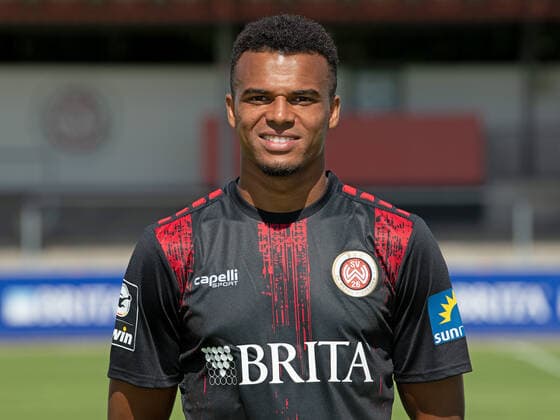 19.08.2020, xjhx, Fussball 3.Liga, SV Wehen Wiesbaden - Fototermin Saison 2020 21 emspor, PortraÌˆttermin 2020 2021, Marvin Ajani Wiesbaden
