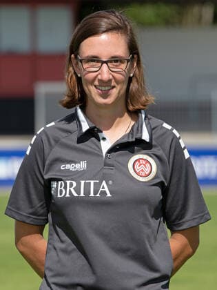 19.08.2020, xjhx, Fussball 3.Liga, SV Wehen Wiesbaden - Fototermin Saison 2020 21 emspor, PortraÌˆttermin 2020 2021, Julia Wallraff (Assistentin der sportlichen Leitung) Wiesbaden