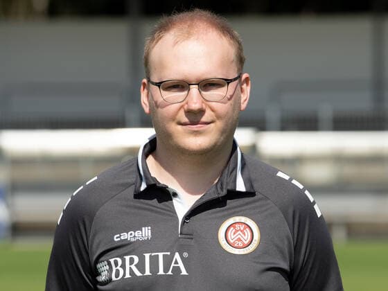 19.08.2020, xjhx, Fussball 3.Liga, SV Wehen Wiesbaden - Fototermin Saison 2020 21 emspor, PortraÌˆttermin 2020 2021, Philipp GruÌˆndler Gruendler (Senior Scout & Analyst) Wiesbaden