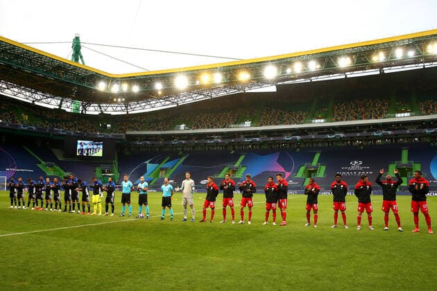 FOOTBALL : Bayern Munich vs Olympique Lyonnais - 1 2 - Phase finale - UEFA Ligue des Champions - Final 8 - Lisbonne - 19 08 2020 LISBON, PORTUGAL - AUGUST 19: Players of Olympique Lyonnais and Bayern Munich line up prior to the UEFA Champions League Semi Final match between Olympique Lyonnais and Bayern Munich at Estadio Jose Alvalade on August 19, 2020 in Lisbon, Portugal. Lisbonne Portugal