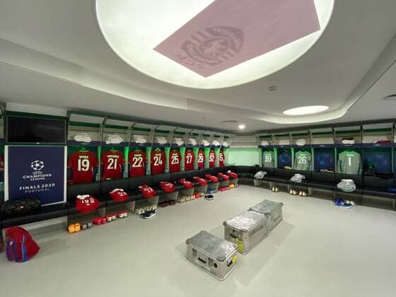 FOOTBALL : Bayern Munich vs Olympique Lyonnais - 1 2 - Phase finale - UEFA Ligue des Champions - Final 8 - Lisbonne - 19 08 2020 LISBON, PORTUGAL - AUGUST 19: A view of the FC Bayern Munich dressingroom prior to the UEFA Champions League Semi Final match between Olympique Lyonnais and Bayern Munich at Estadio Jose Alvalade on August 19, 2020 in Lisbon, Portugal. ( Lisbonne Portugal
